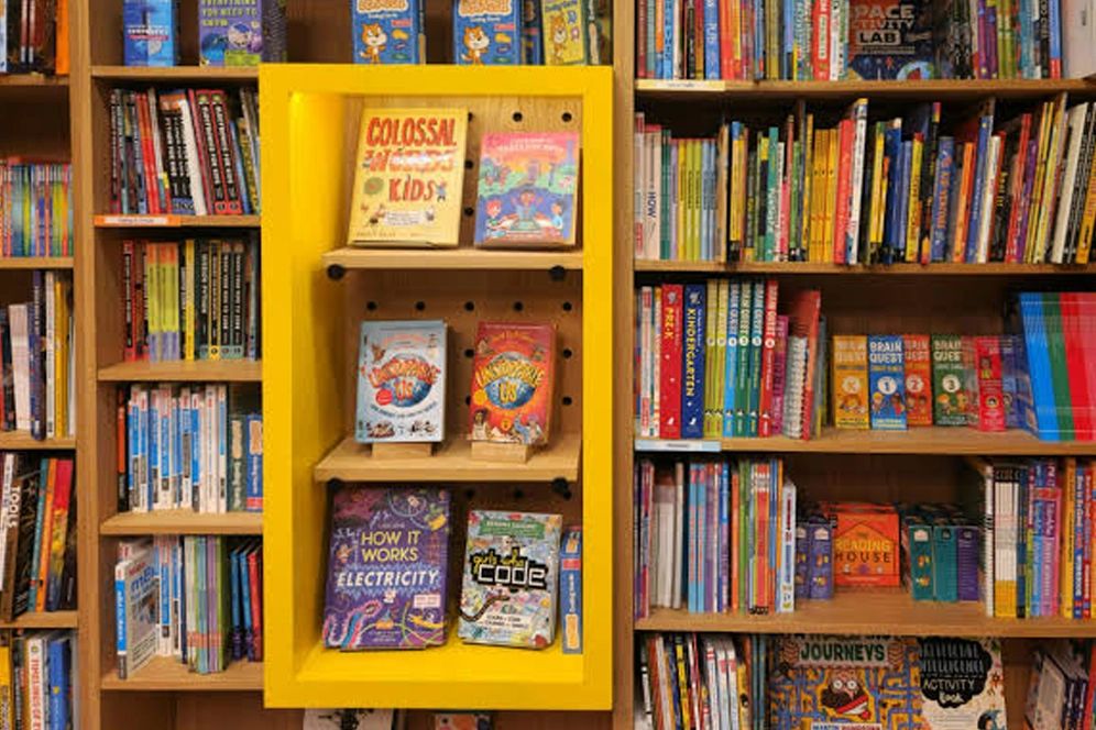 Audio Book Service by Oliver Publisher